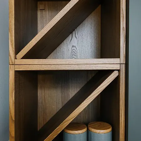 Obiekt Noclegowy Ocelot Ii Pruszków