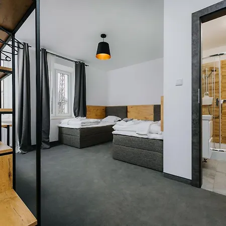 Privatunterkunft Obiekt Noclegowy Ocelot Ii *